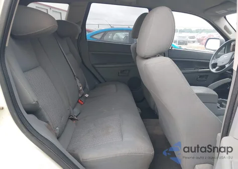 2007 Jeep Grand Cherokee Laredo z USA, uszkodzony, nr VIN 1J8GR48K27C557642